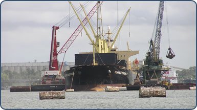Handymax vessel being loaded
